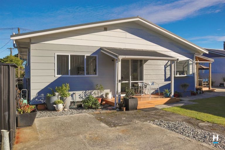 Photo of property in 121 Blake Street, Blaketown, Greymouth, 7805
