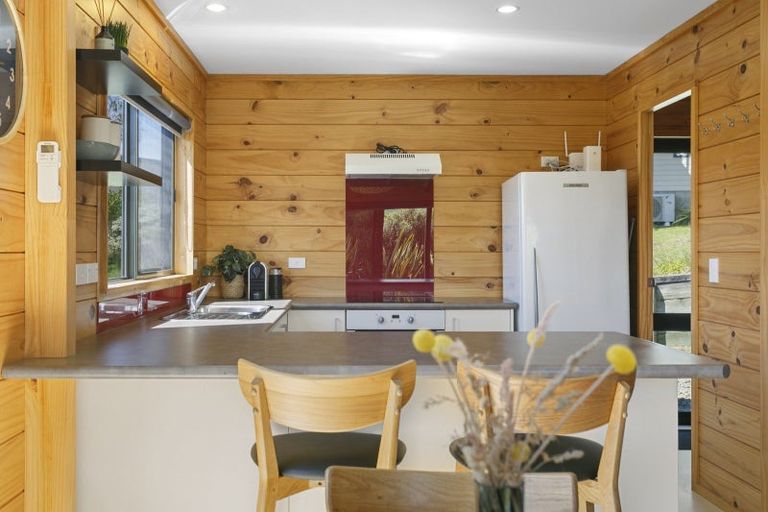 Photo of property in 30 Te Awha Place, Kuratau, Turangi, 3381