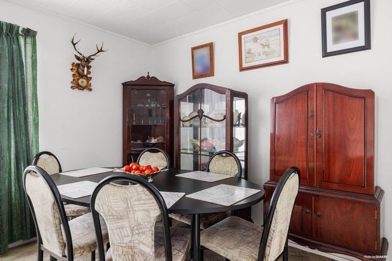 Photo of property in 8a Howden Street, Waiuku, 2123