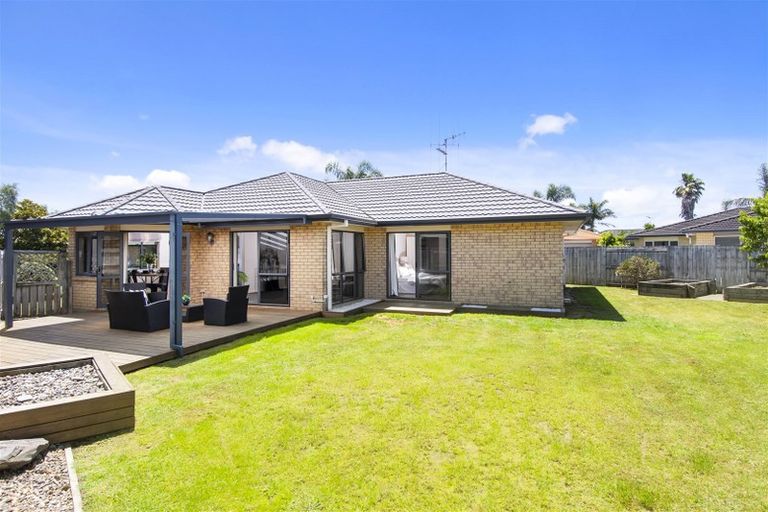 Photo of property in 15 Clydesdale Close, Papamoa Beach, Papamoa, 3118