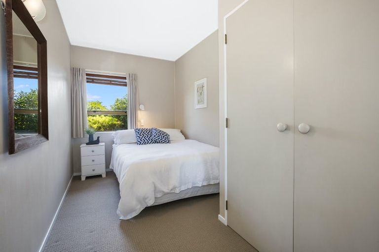 Photo of property in 86 Tweed Road, Papakowhai, Porirua, 5024
