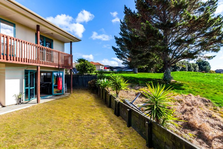 Photo of property in 19 Midshipman Court, Gulf Harbour, Whangaparaoa, 0930