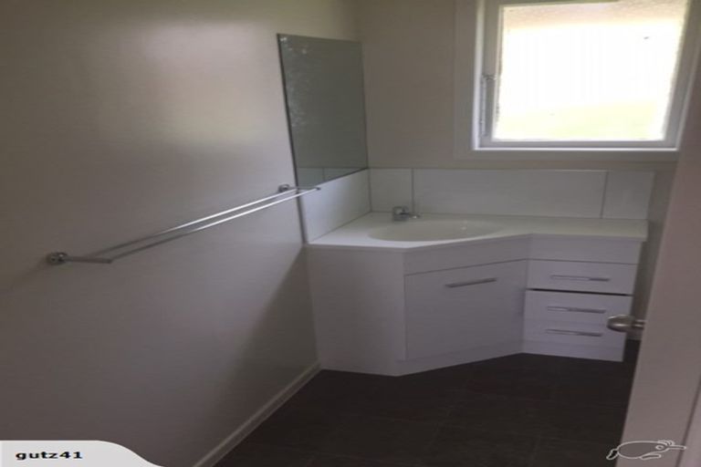 Photo of property in 1/5 Kohiwi Road, Manurewa, Auckland, 2102