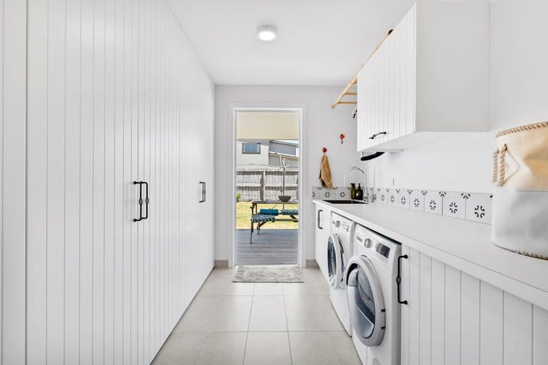 Photo of property in 3 Christie Close, Pataua North, Parua Bay, 0175