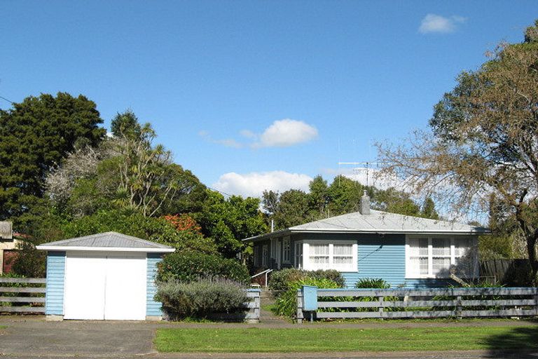 Photo of property in 41 Bond Street, Marton, 4710