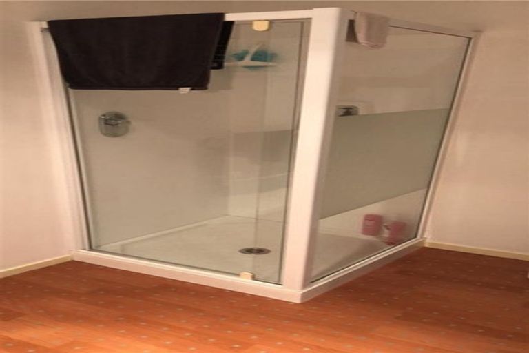 Photo of property in 12 Webster Place, Picton, 7220