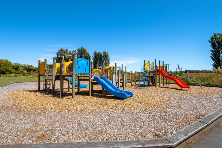 Photo of property in 14 Kenwyn Avenue, St Albans, Christchurch, 8052