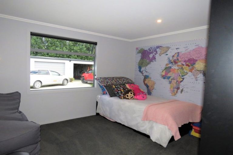 Photo of property in 33 Trailview Lane, Weston, Oamaru, 9401
