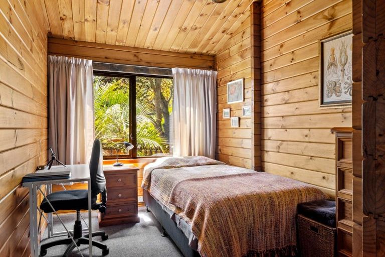 Photo of property in 29 Domain Road, Ormond, Gisborne, 4071