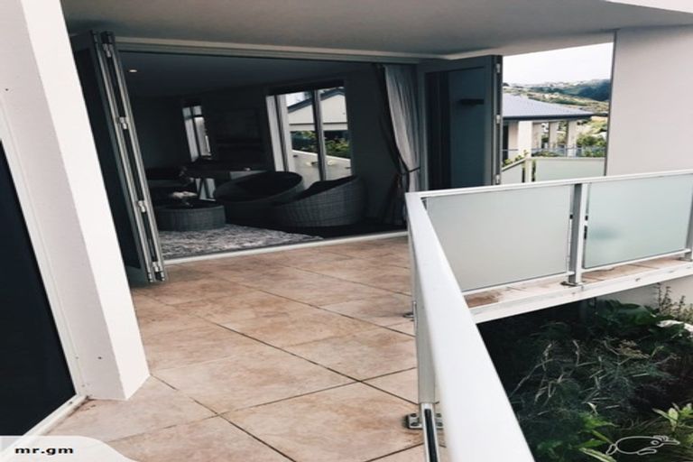 Photo of property in 2 Gazelle Lane, Redcliffs, Christchurch, 8081