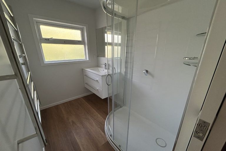 Photo of property in 32 Kiwi Road, Raumati Beach, Paraparaumu, 5032