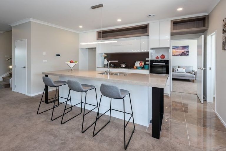 Photo of property in 3 Creggan Crescent, Flat Bush, Auckland, 2019