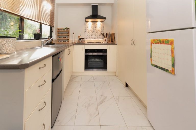 Photo of property in 26 Benchmark Drive, Massey, Auckland, 0614