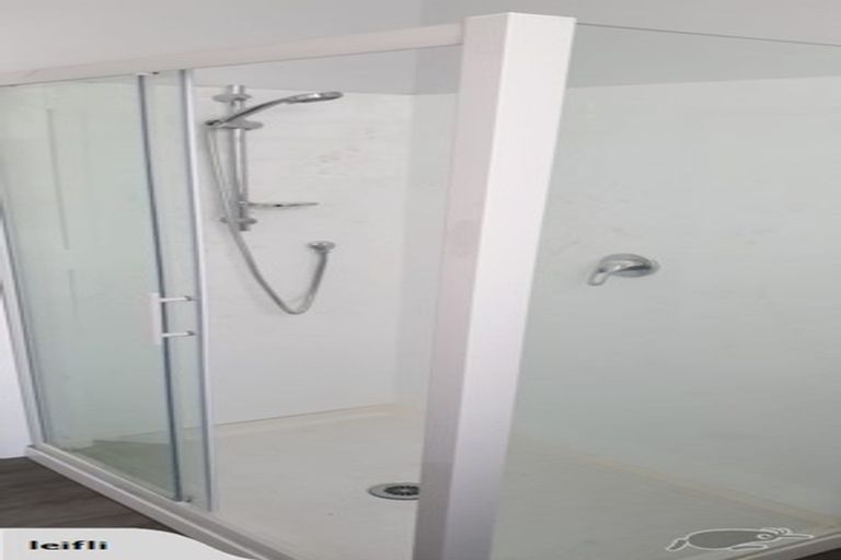 Photo of property in 76 Tinakori Road, Thorndon, Wellington, 6011