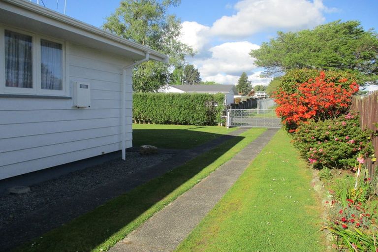 Photo of property in 22 Thompson Street, Tokoroa, 3420