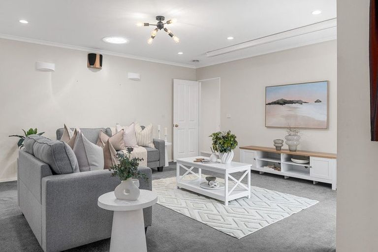 Photo of property in 49 Cairns Crescent, Rototuna, Hamilton, 3210