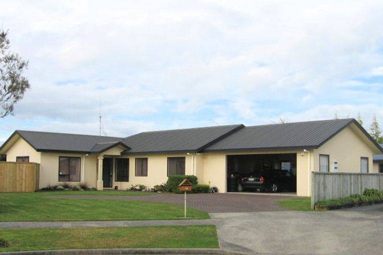 Photo of property in 14 Anchor Close, Flagstaff, Hamilton, 3210