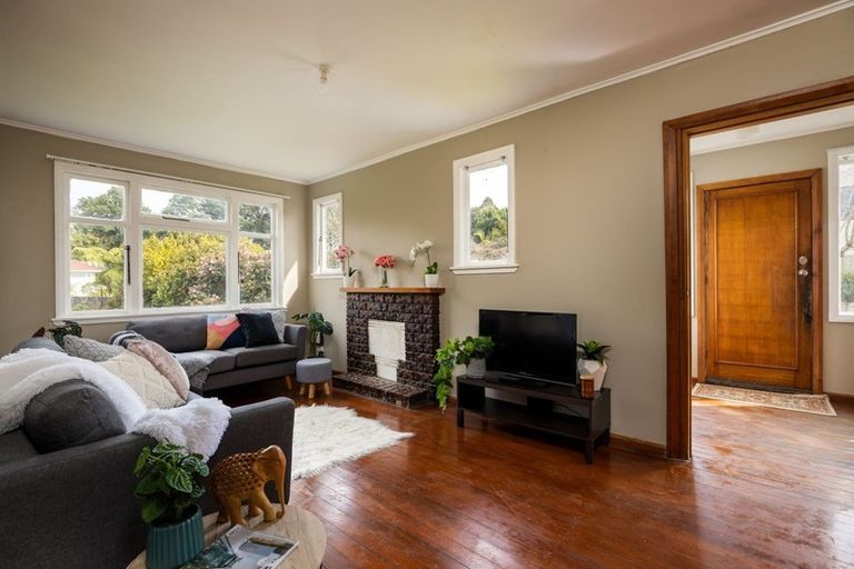 Photo of property in 7 Lorna Street, Lynmouth, New Plymouth, 4310