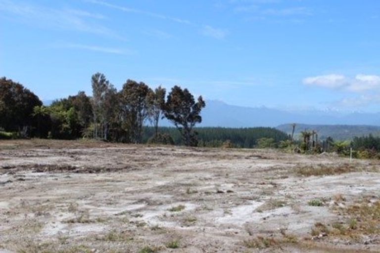 Photo of property in 162 Hau Hau Road, Seaview, Hokitika, 7882