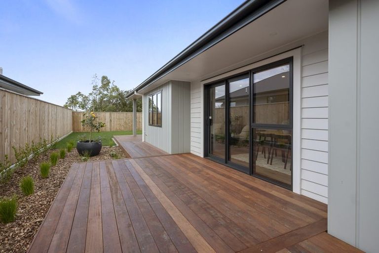 Photo of property in 114 Churcher Street, Maewa, Feilding, 4702