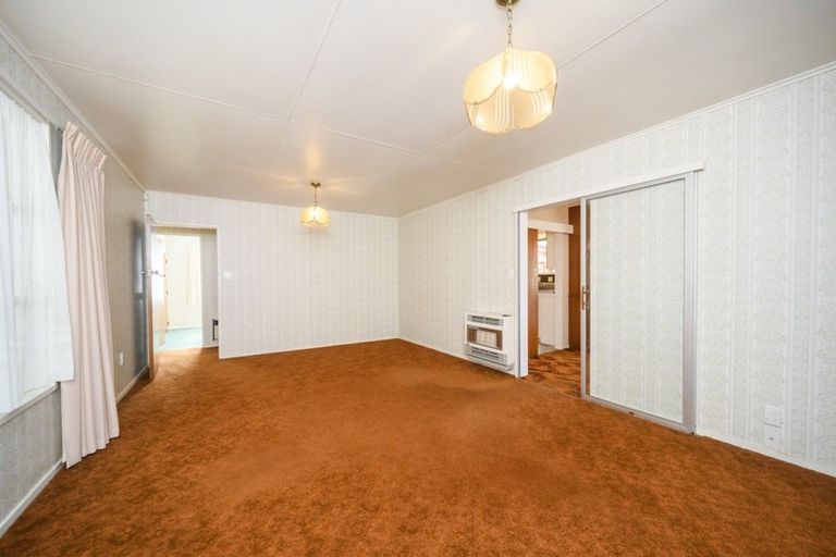 Photo of property in 4 Holdsworth Avenue, Milson, Palmerston North, 4414