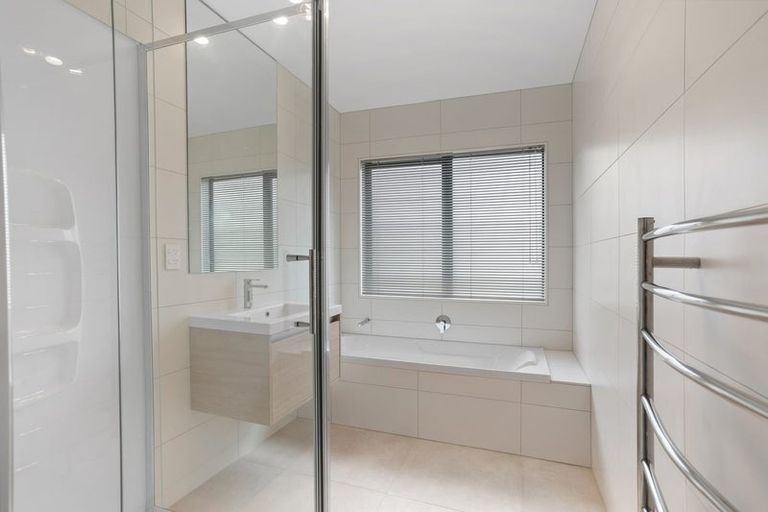 Photo of property in 50 Katikati Drive, Manurewa, 2102