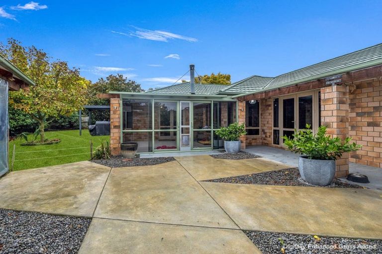 Photo of property in 98 Lowes Road, Rolleston, 7614