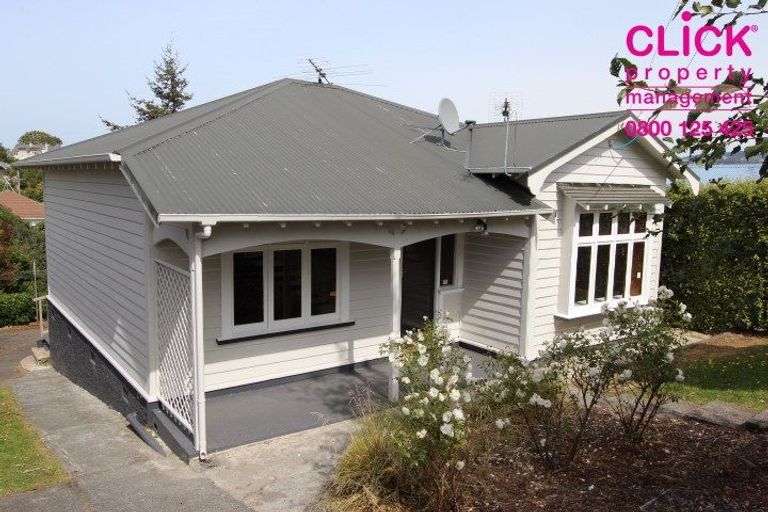 Photo of property in 25 Prestwick Street, Maori Hill, Dunedin, 9010