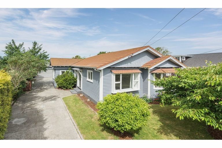 Photo of property in 170 Petrie Street, Richmond, Christchurch, 8013