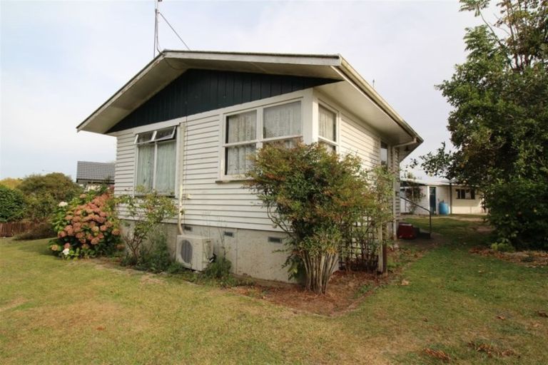 Photo of property in 5 Oxford Street, Tirau, 3410
