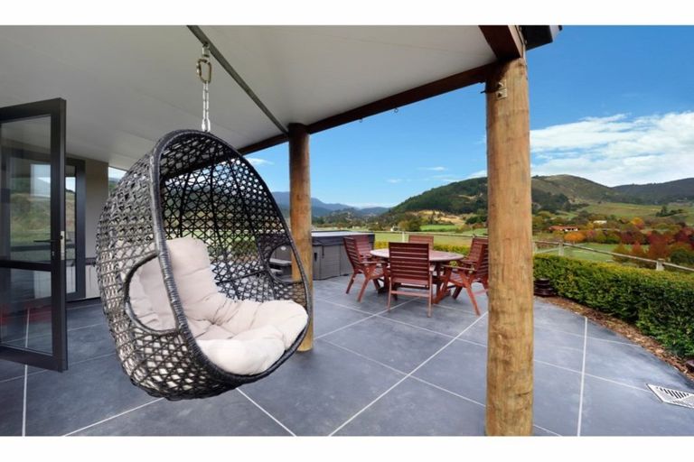 Photo of property in 32 Hollyman Road, Hira, Nelson, 7071