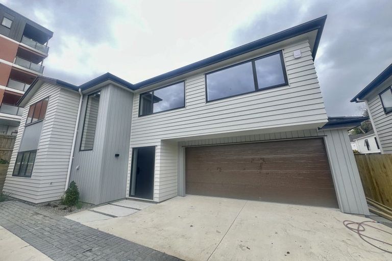Photo of property in 33d Arawa Street, New Lynn, Auckland, 0600