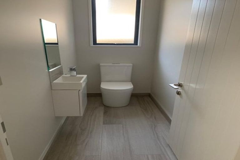 Photo of property in 22 Horoeka Street, Avonhead, Christchurch, 8042