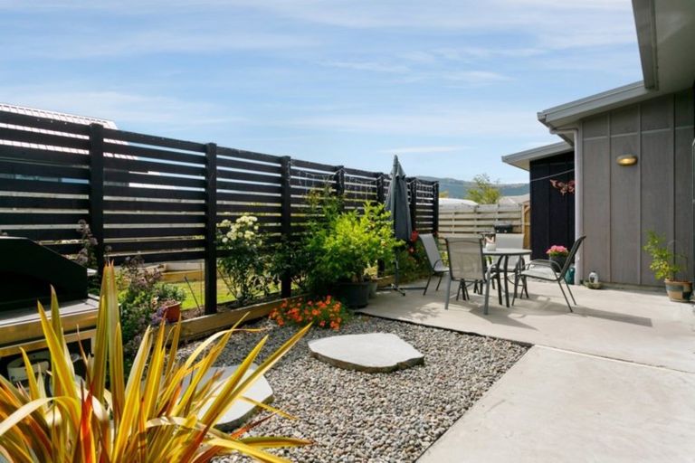 Photo of property in 50 Montgomery Crescent, Kinloch, Taupo, 3377