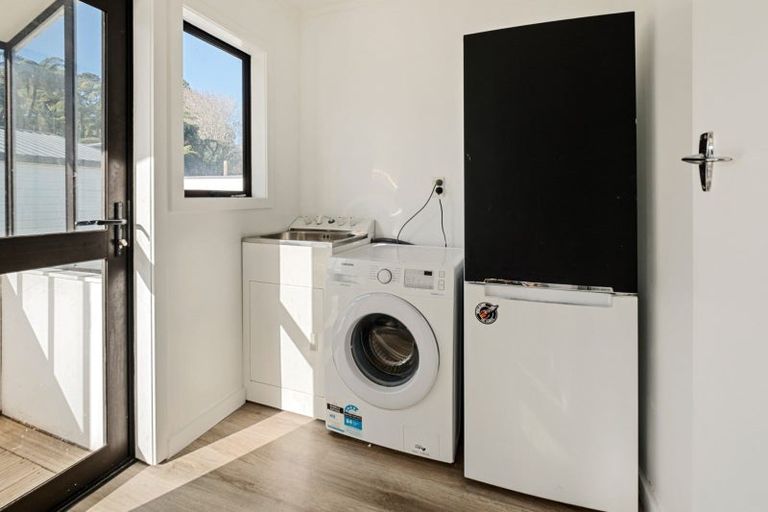 Photo of property in 3 Tupoki Street, Glen Avon, New Plymouth, 4312