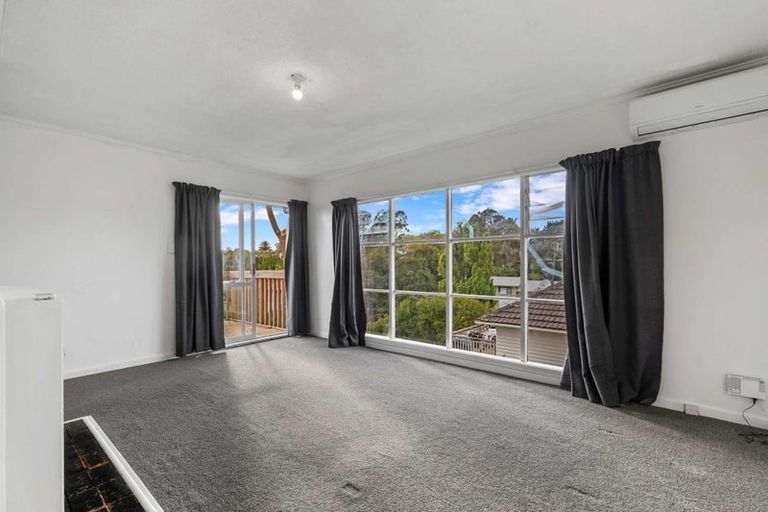 Photo of property in 24 Willerton Avenue, New Lynn, Auckland, 0600