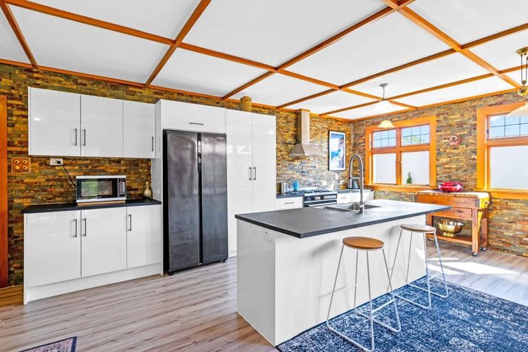 Photo of property in 62 Grange Street, Winton, 9720