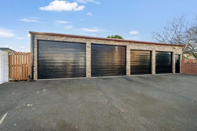 Photo of property in 62 Grange Street, Winton, 9720