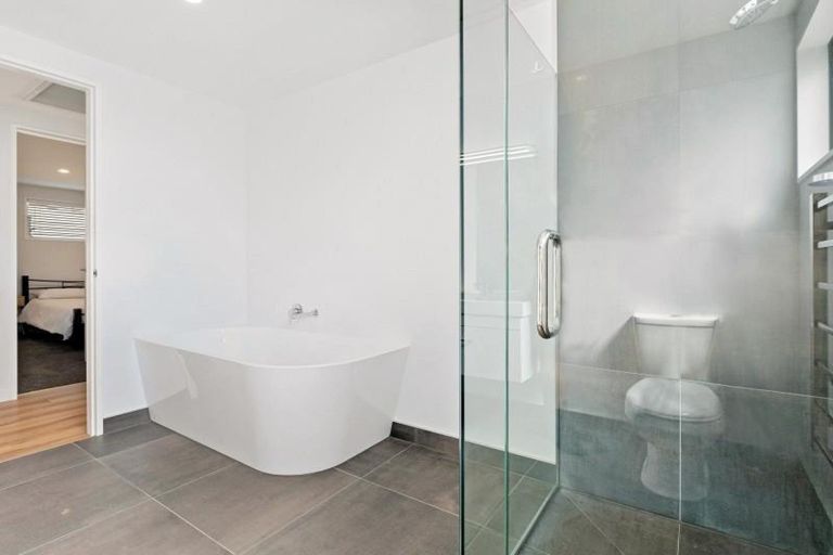 Photo of property in 26 Obelisk Street, Wanaka, 9305