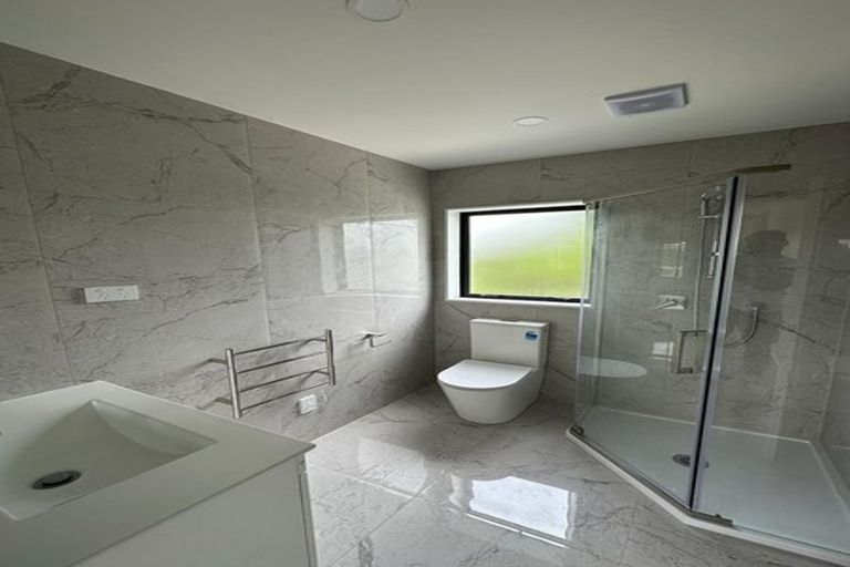 Photo of property in 1 Rice Crescent, Papakura, 2110