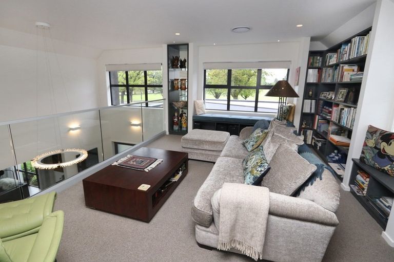 Photo of property in 99 Oak Grove, Ashburton, 7700