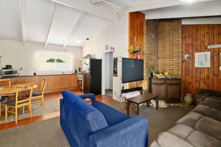 Photo of property in 9a Peter Place, Mangakakahi, Rotorua, 3015