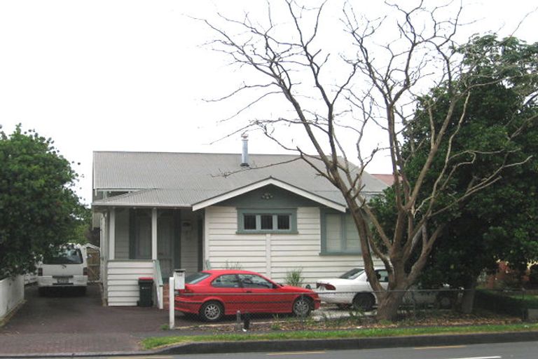 Photo of property in 144 Balmoral Road, Mount Eden, Auckland, 1024