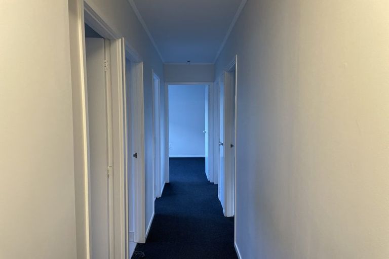 Photo of property in 227 Titirangi Road, Titirangi, Auckland, 0604