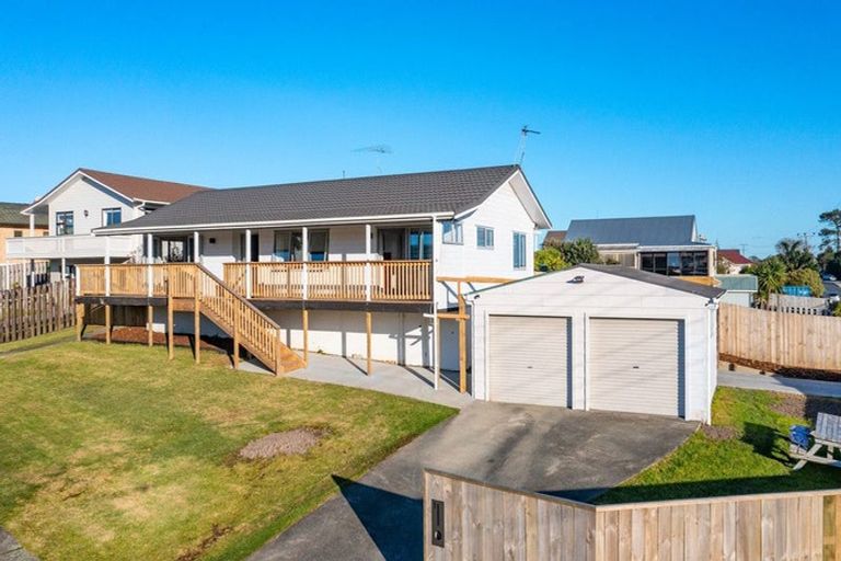 Photo of property in 1 Tamatea Drive, Snells Beach, 0920