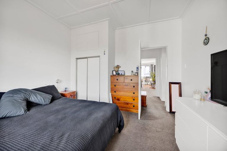 Photo of property in 34 Kent Street, Patea, 4520