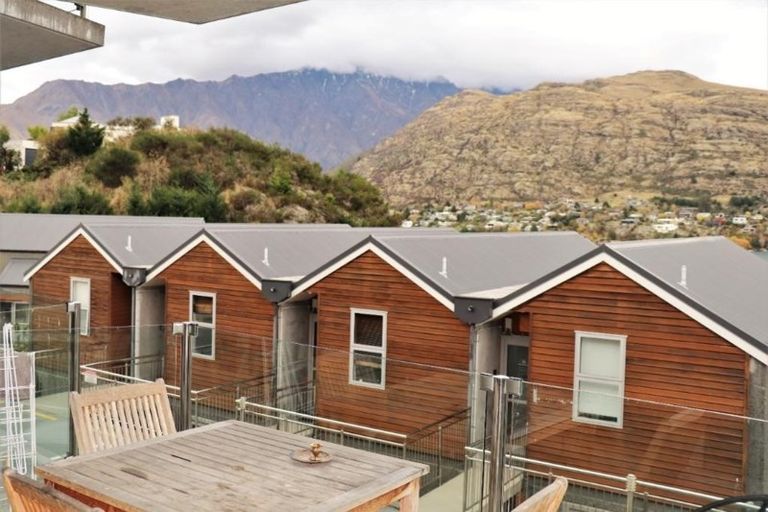 Photo of property in Breakfree Alpine Village, 7/643 Frankton Road, Queenstown, 9300
