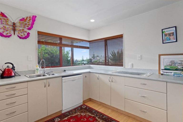 Photo of property in 6 Panorama Place, Coastlands, Whakatane, 3120