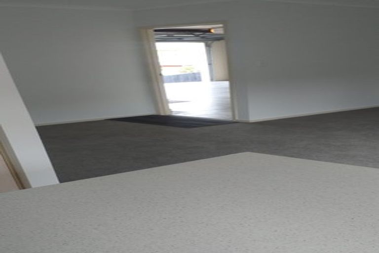 Photo of property in 20 Tauranga Place, Orewa, 0931