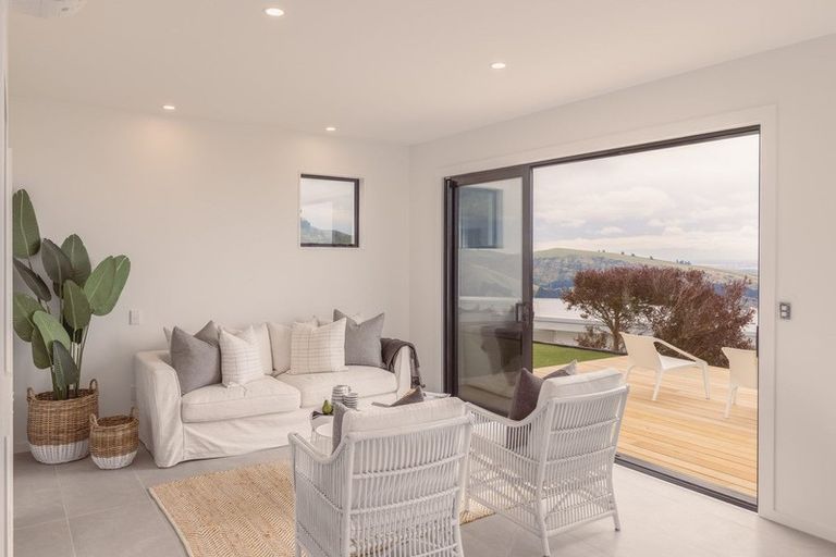 Photo of property in 280 Major Hornbrook Road, Mount Pleasant, Christchurch, 8081